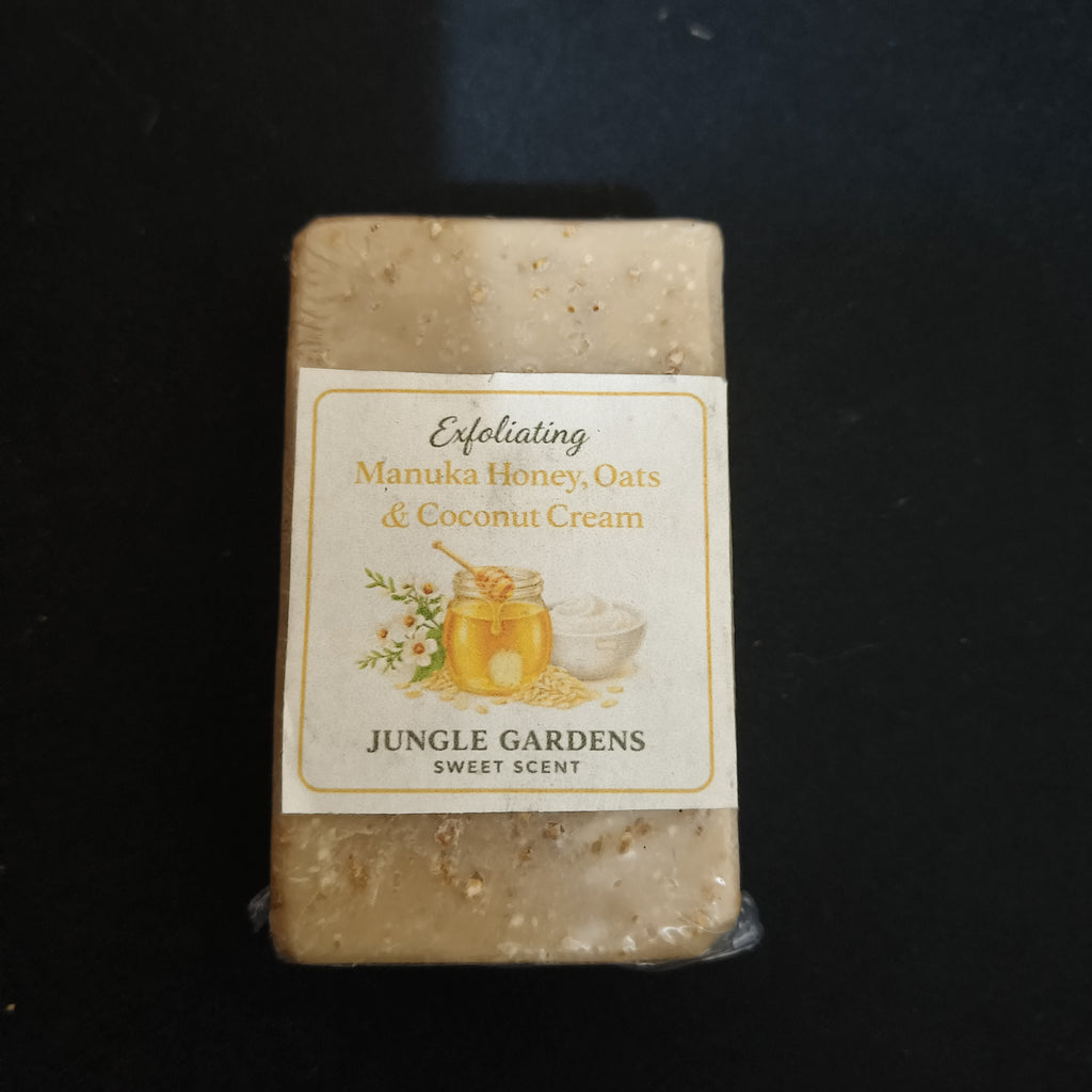 Manuka Honey, Oats & Goats Milk Soap
